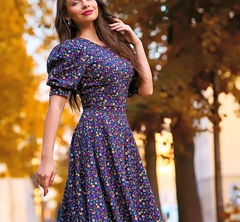 5 Burgundy Flannel Midi Dress Outfits Worth Copying for Fall Farmers Markets