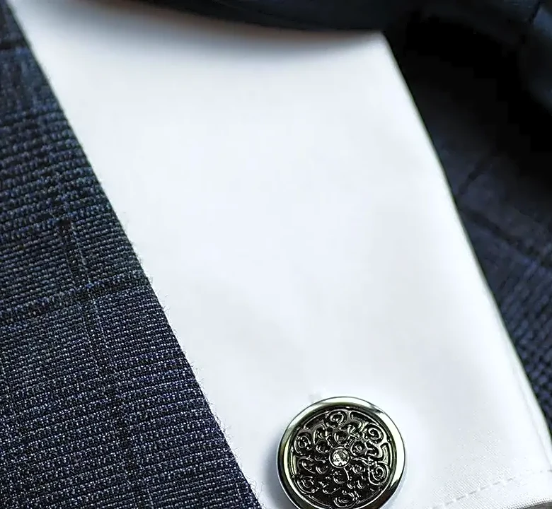 The Overlooked Detail in the Barrel Cuff for Smarter Clothing Choices