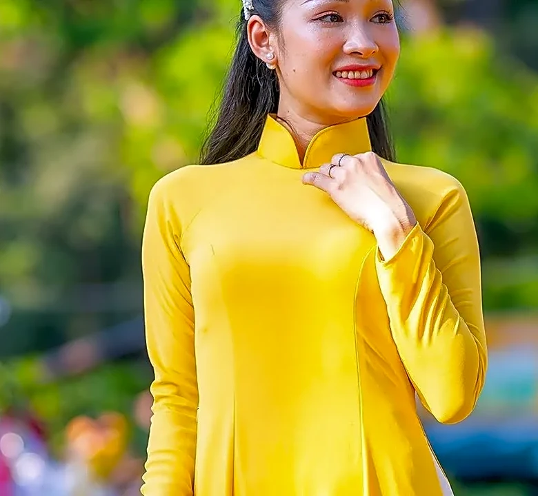 The Real Reason Outerwear for Lunar New Year Outfits Trips Up First-Time Shoppers