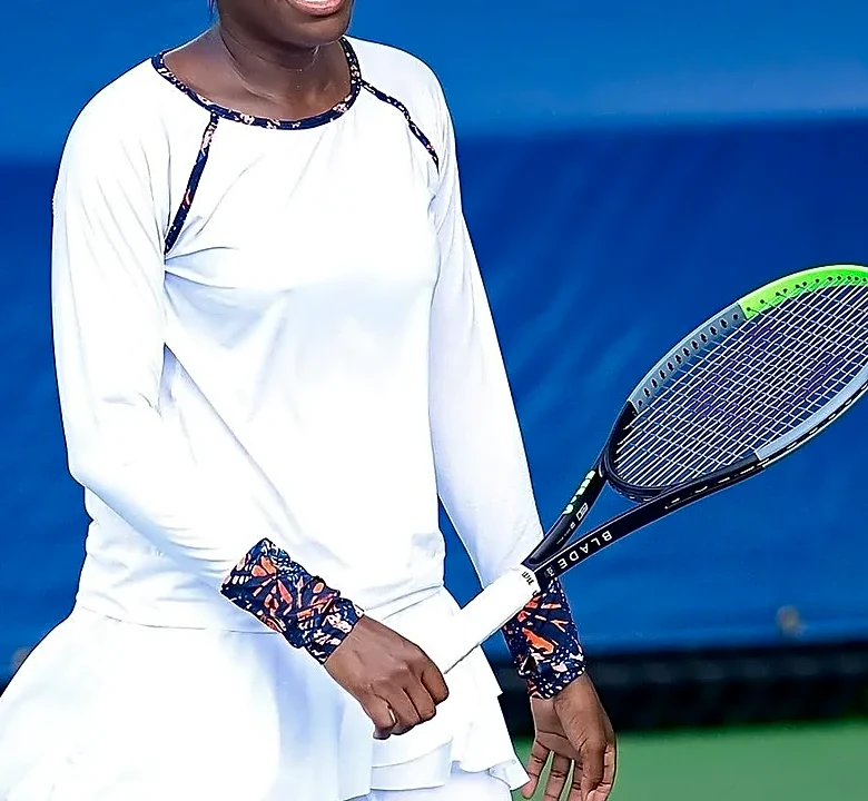 How Cotton Piqué and Technical Jersey Change the Versatility of All-White Tennis Outfits