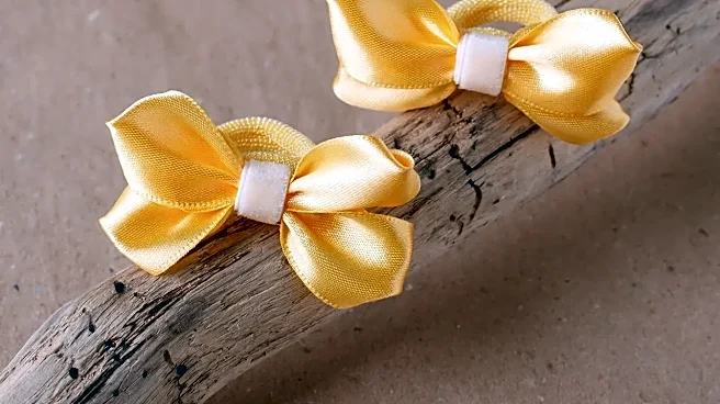 How to Choose Between Elastic Cords and Traditional Hair Ties for a Long U.S. Open Day