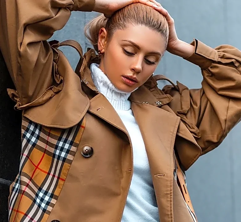 How to Style Tan Utility Pants and a Cropped Trench