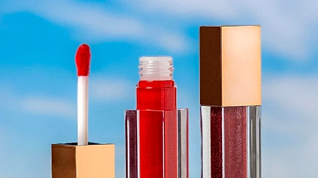 Why Wax-Heavy Bases Can Be a Smarter Choice Than Oil-Rich Bases for SPF Lip Products