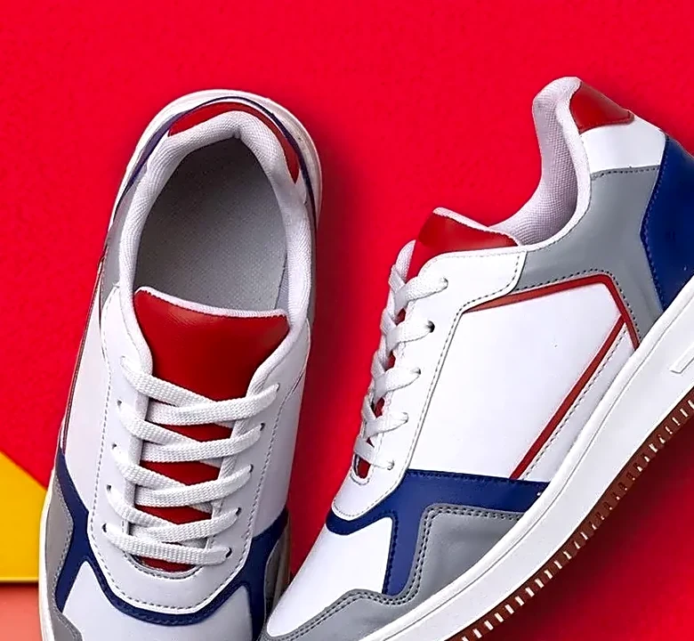 How to Choose Between White Sneakers and Colored Sneakers for Your First U.S. Open Outfit
