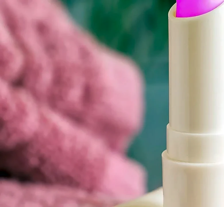 Why Tinted SPF Balm Can Matter in a Match-Day Beauty Routine