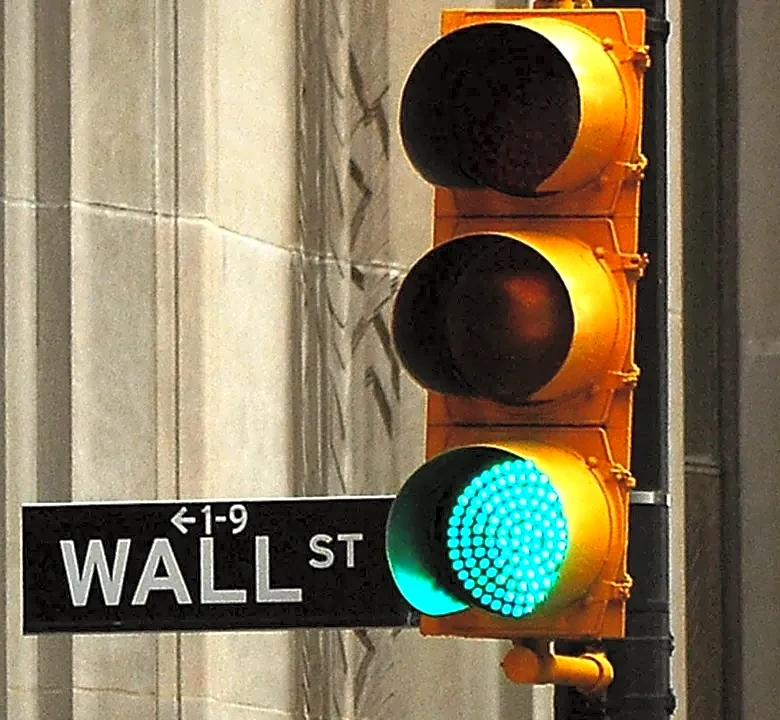 How Wall Street Turned Gordon Gekko Into an Unintended 1980s Icon
