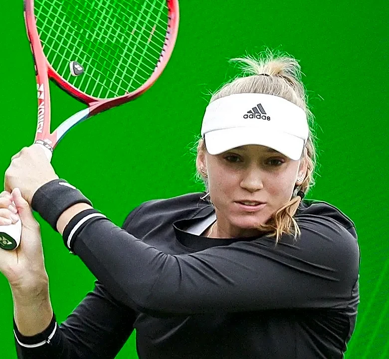 How Elastic Backs and Adjustable Backs Differ in Tennis Visors
