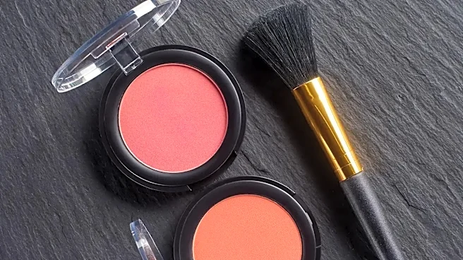 How Coral Tones and Berry Tones Differ in Sweat-Resistant Blush