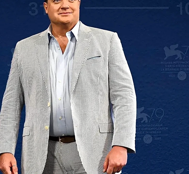 What Makes Venice Film Festival Glamour Feel Ceremonial Rather Than Costume-Like