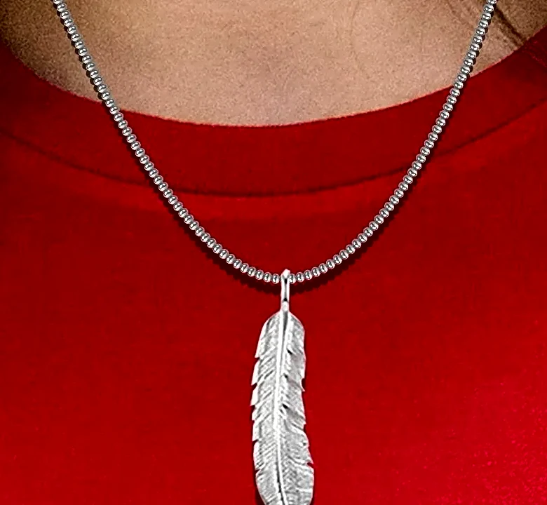 A Toronto International Film Festival-Inspired Way to Match Hair Texture With the Shape of a Neckline