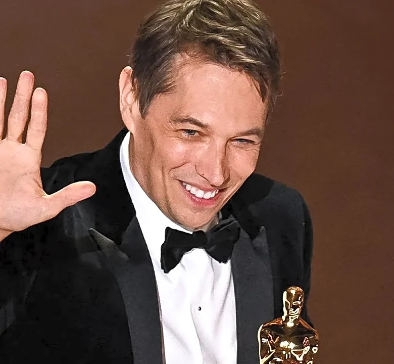 What Makes an Emmys 2026 Acceptance Speech Different From an Oscars Speech