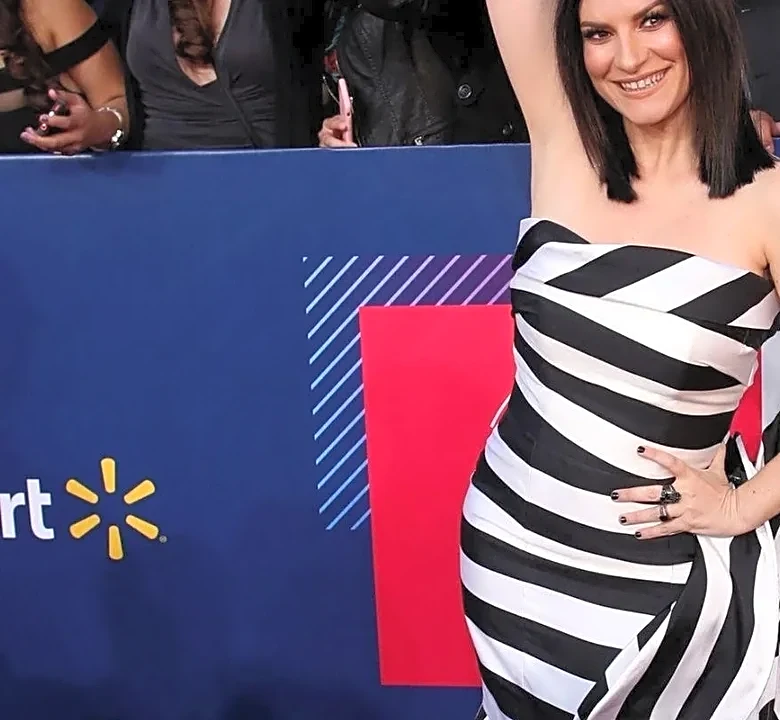 How Parasocial Connection Can Shape the iHeartPodcast Awards Fan Experience