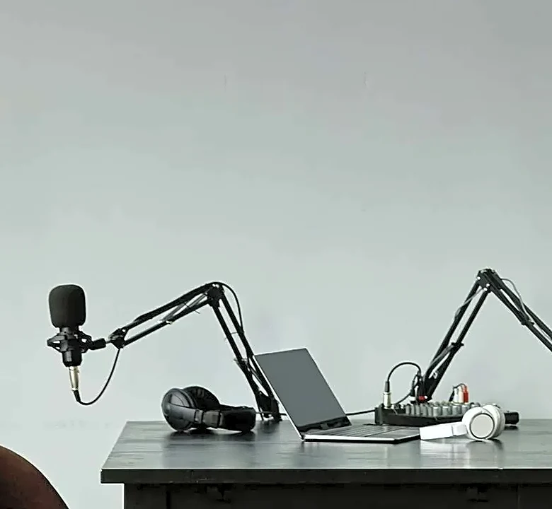 How a Distinctive Sonic Signature Can Make a Podcast Instantly Recognizable