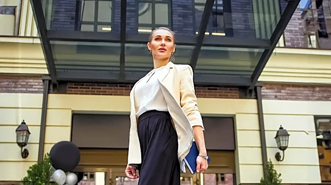 How Wide-Leg Trousers Quietly Define the Look of a Well-Dressed American