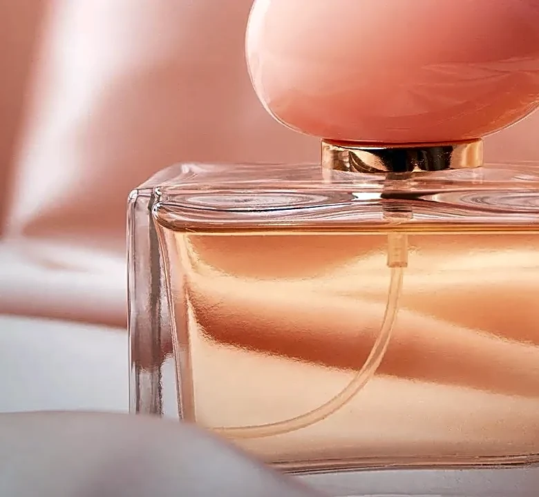 If You Love Fragrance Chemistry, These 6 Brands Make It Best