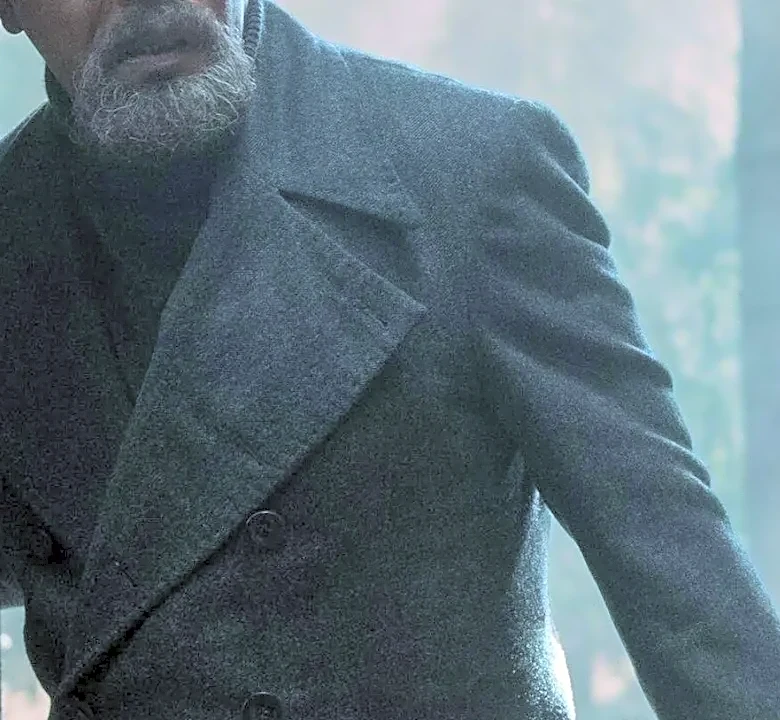 Why Isolated Modern Homes Make Such Effective Thriller Settings