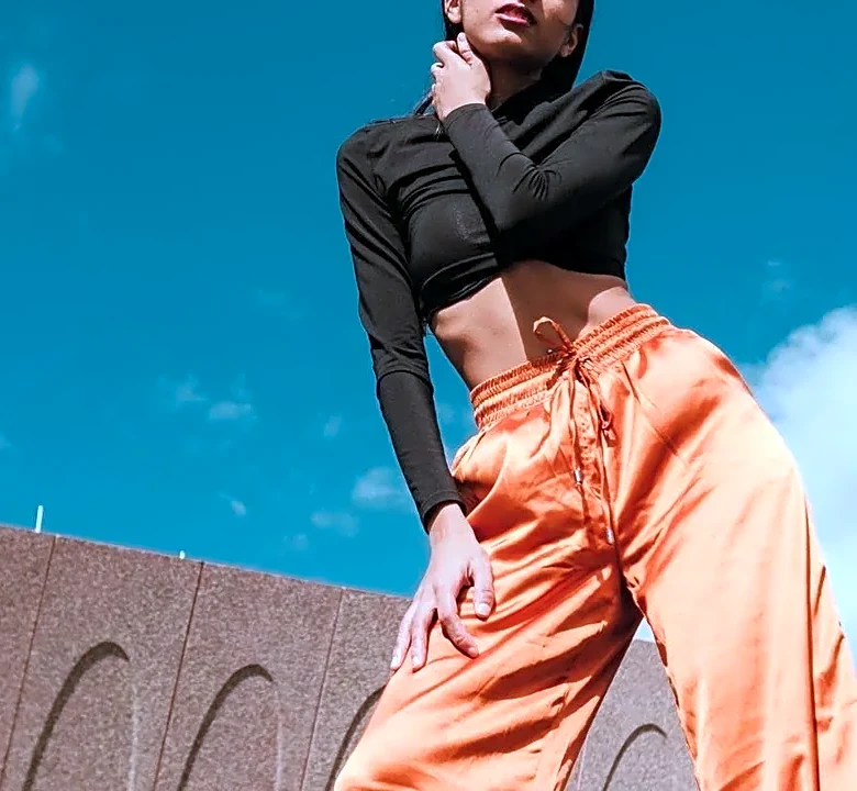 If You Love cropped trousers, These 6 Brands Make It Best