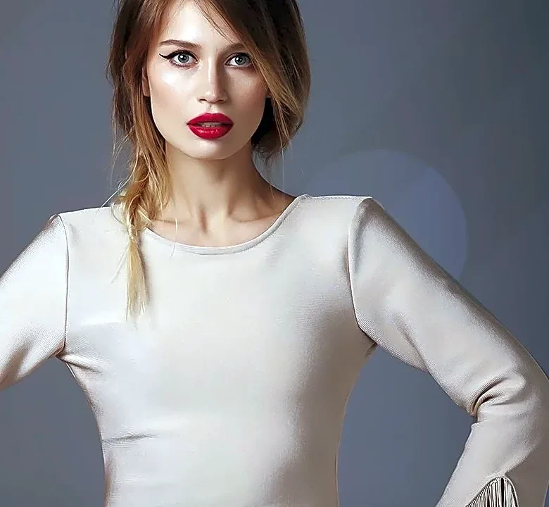 How Fringe Changes a Dress Without Changing Its Basic Silhouette