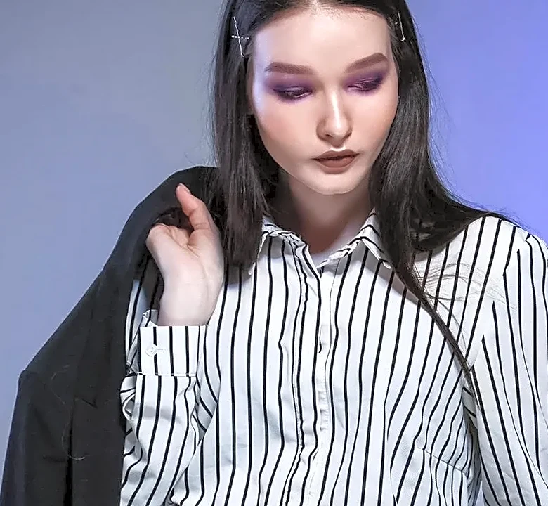 7 Going-Out Outfits Built Around One Pair of Black Trousers