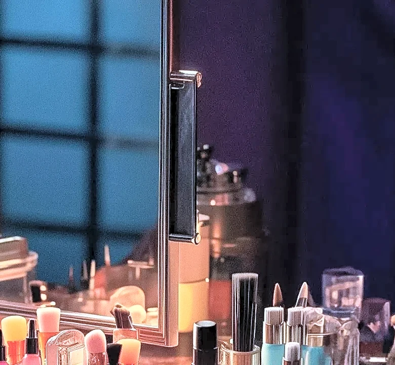 How Hair and Makeup Teams Prepare Looks for Cameras, Heat, and Live TV