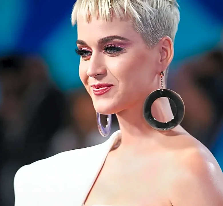 5 Beauty Trends That Keep Showing Up at the VMAs