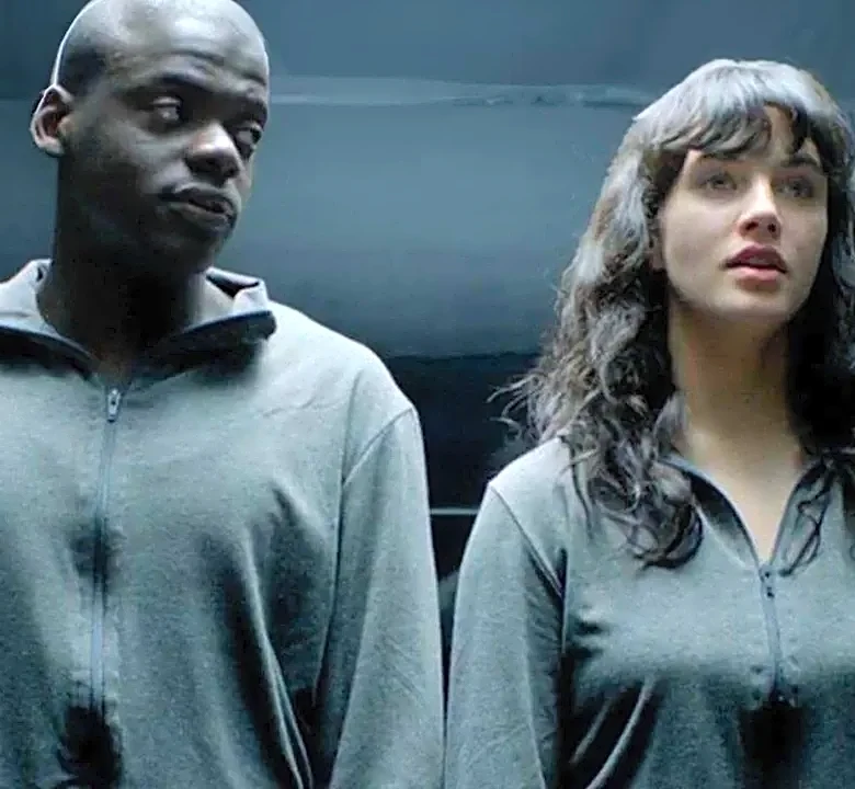 How Editing and VFX Sell a Doppelgänger Scene Without Flashy Spectacle