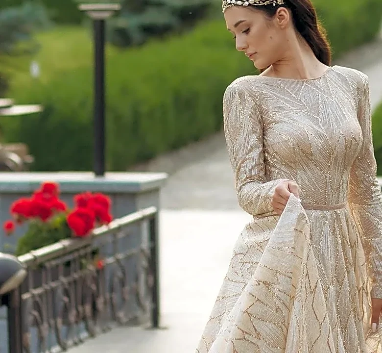 How to Borrow Valentino Romance for a Wedding Without Wearing a Gown