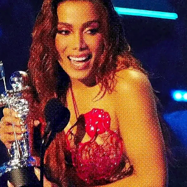 You Don't Need Designer Clothes to Borrow MTV Video Music Awards Styling