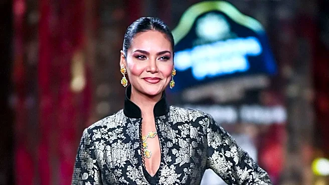 Why Slicked-Back Hair Keeps Returning to Paris Runways
