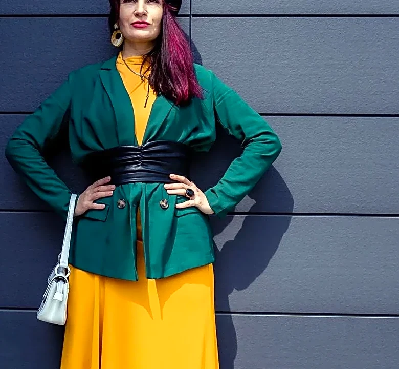 Why Day wear of 2010s hipster fashion Almost Looked Completely Different