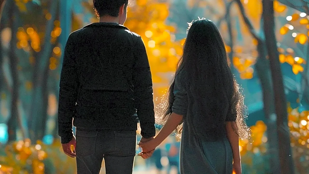 How Autumn Romance Programming Can Build Viewer Engagement