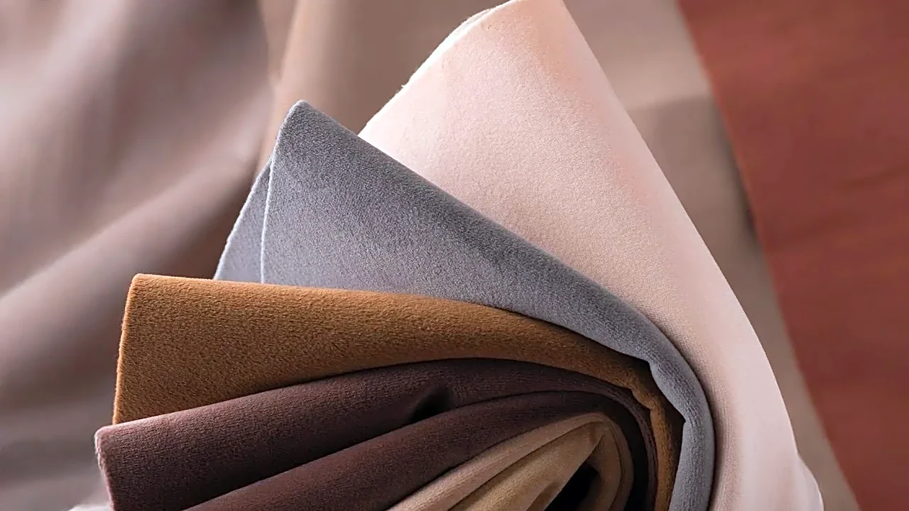 Why Black Can Look Brown, Blue or Gray Depending on the Fabric