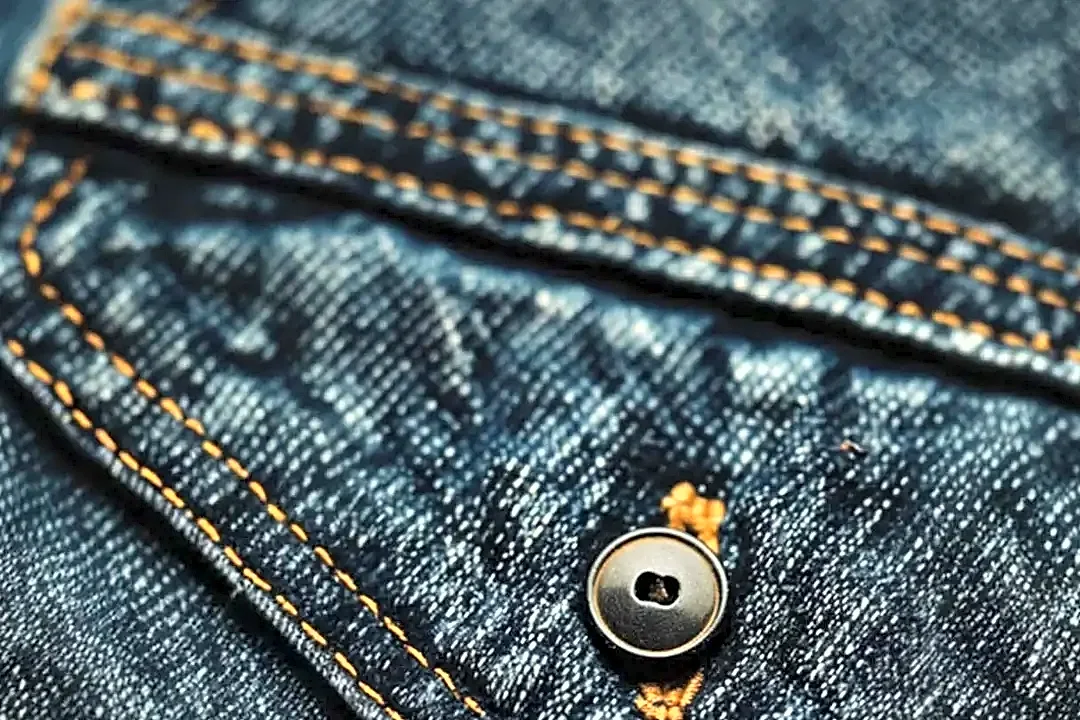 The Hidden Quality Clues Inside a Vintage Garment’s Seams
