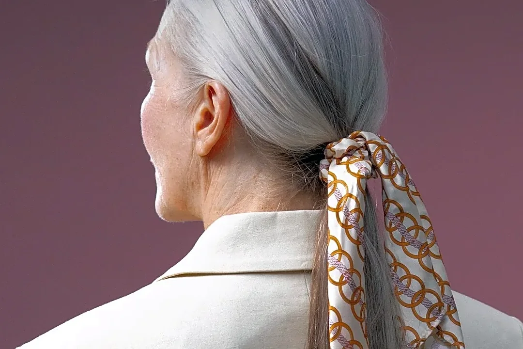 Why Some Scarves Work Better Left Untied