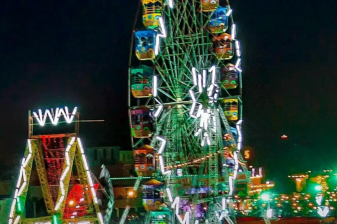 How Carnival Rides Help Define Camp Flog Gnaw's Festival Experience