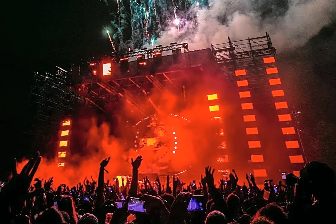 How First-Time Fans Can Make the Most of Both Camp Flog Gnaw Days