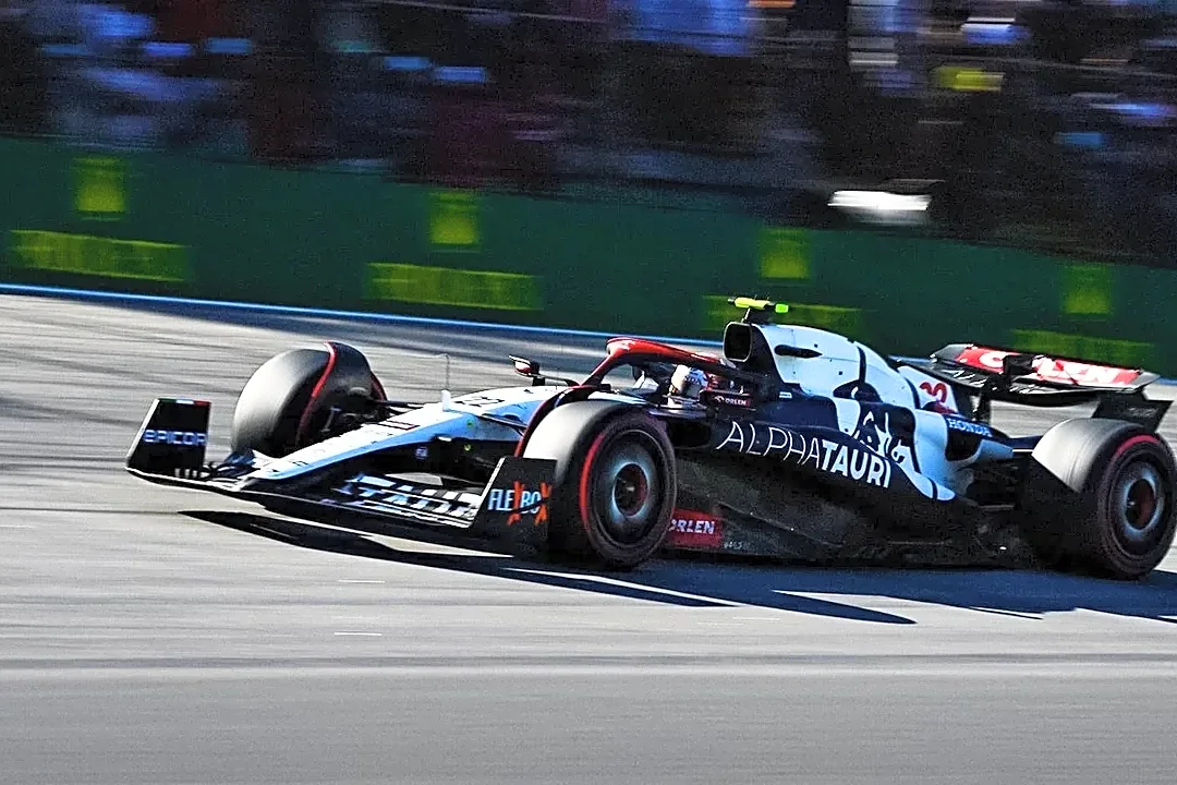 What to Wear to the United States Grand Prix When Austin Is Still Hot in October