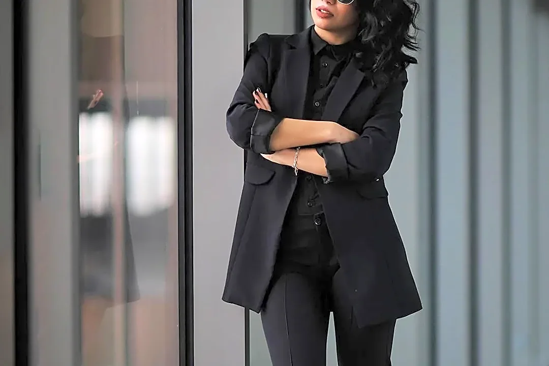 5 Pieces to Pair With Black Trousers Beyond a White Shirt