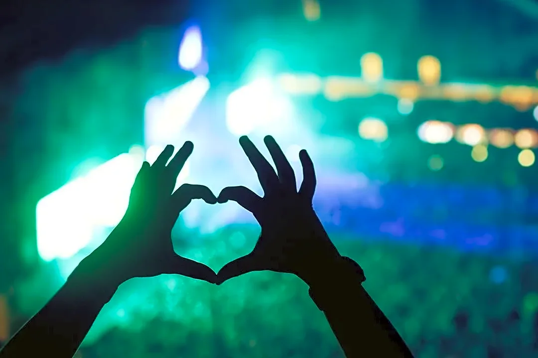 How to Enjoy Camp Flog Gnaw Solo Without Feeling Isolated