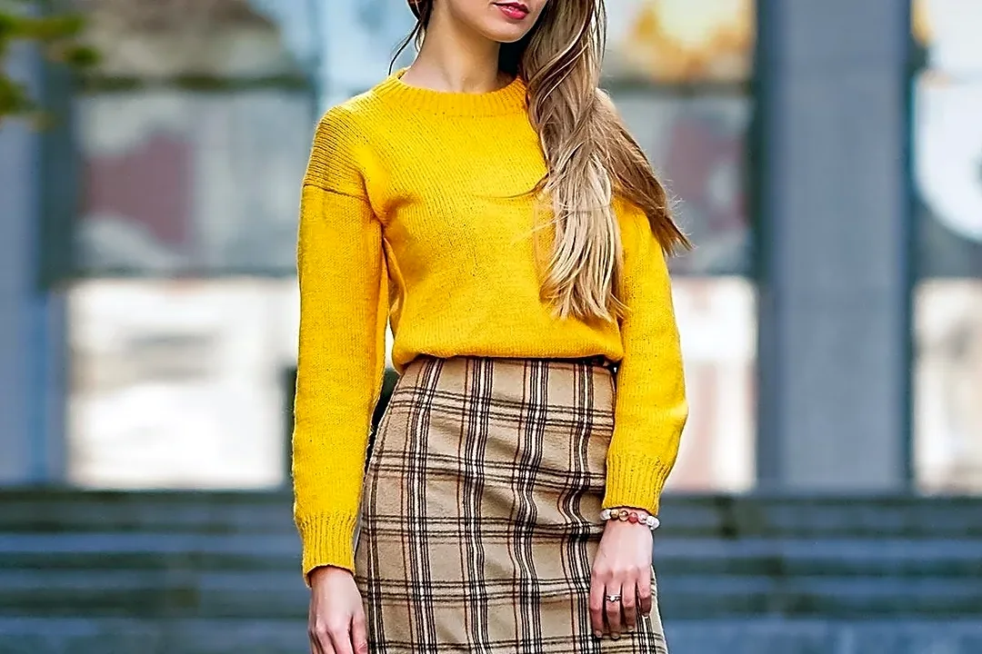 Why Knee-Length Skirts Are Returning to Everyday Dressing