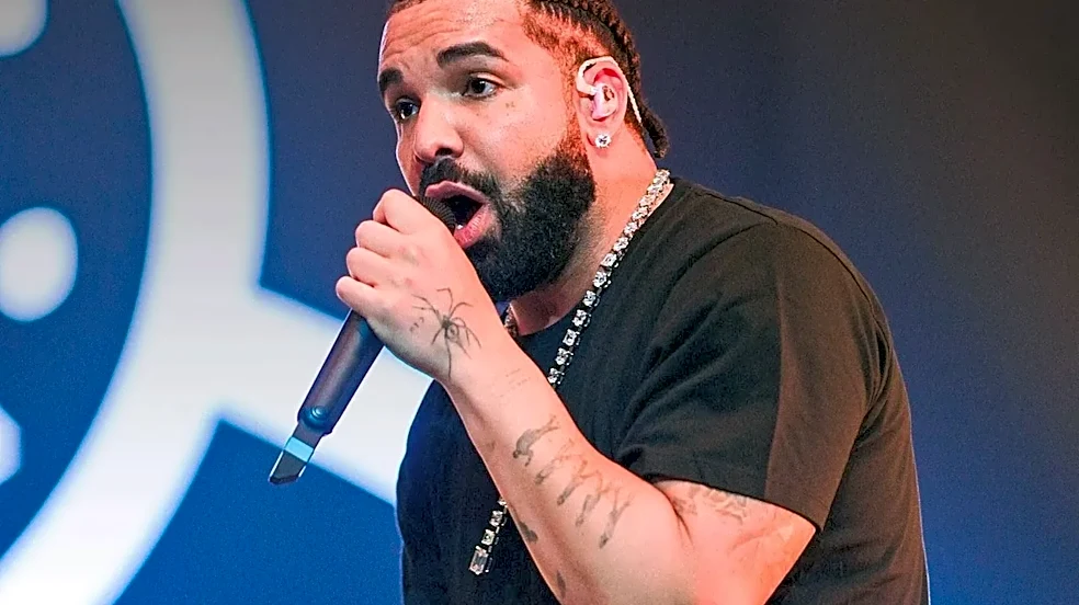How Camp Flog Gnaw's 2019 Drake Moment Exposed a Fan-Expectation Problem