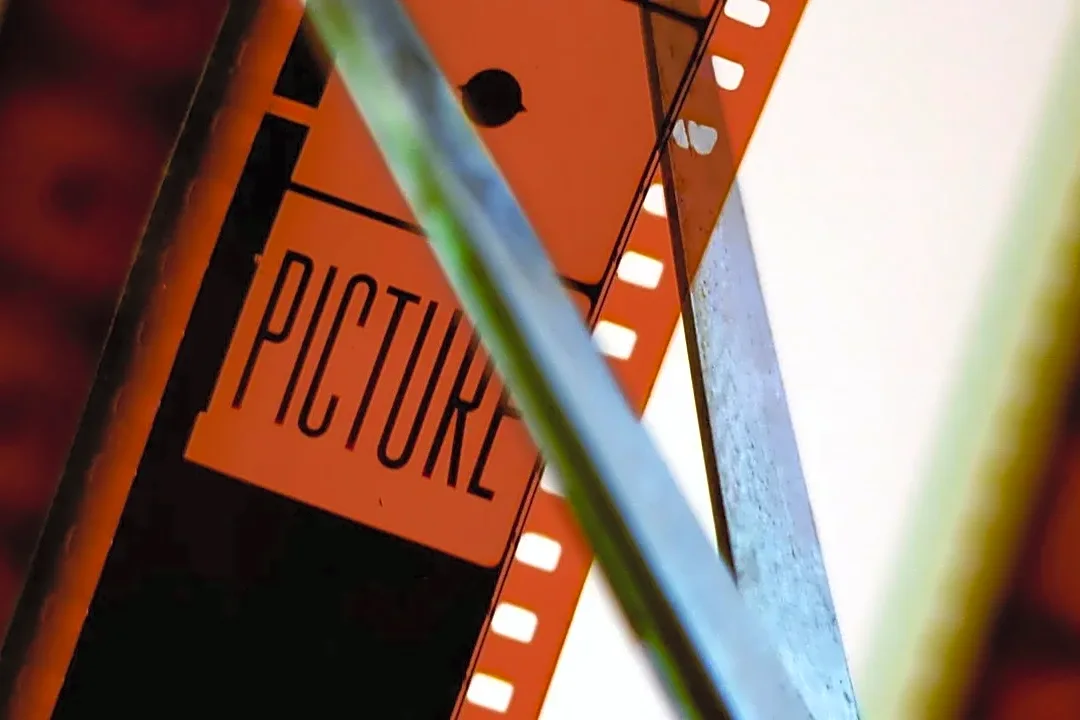 How Halloween Uses Camera Angles and Empty Frames to Hide Michael Myers