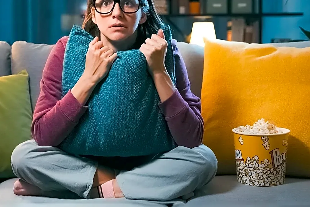 Why Group Screenings Change the Impact of Halloween Jump Scares