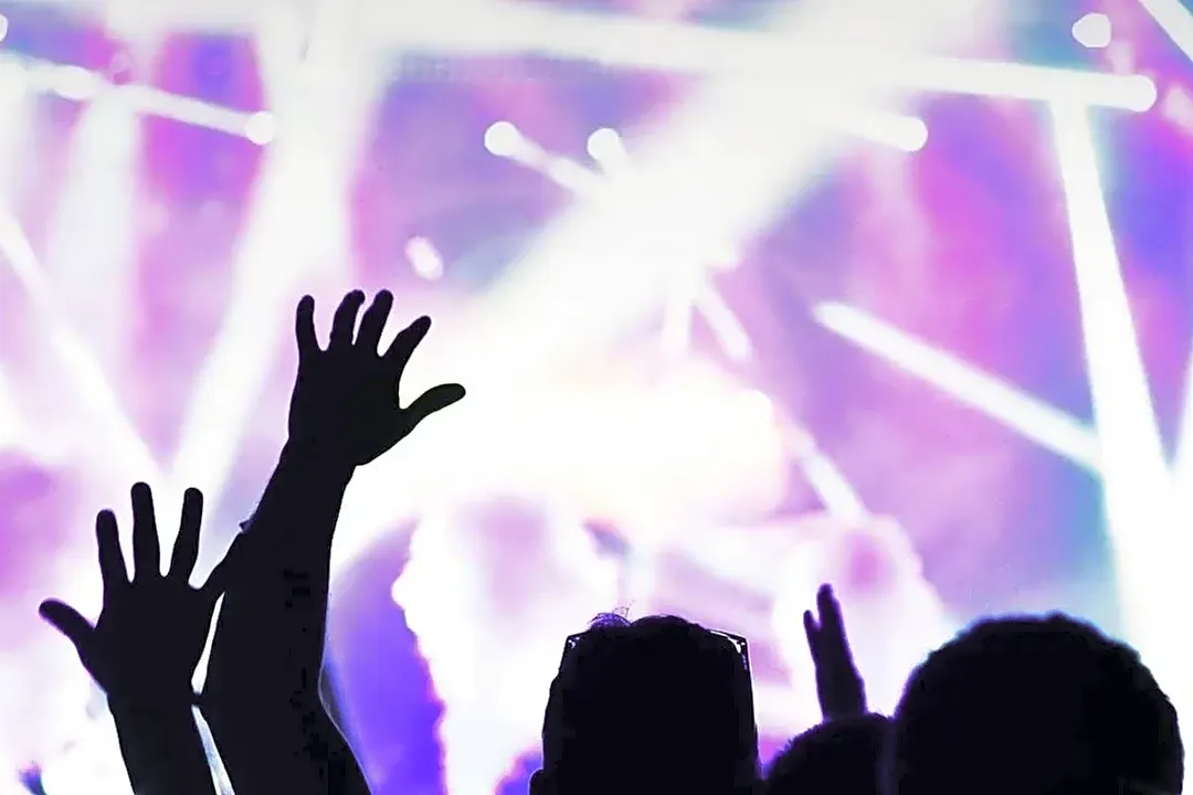 How to Plan Camp Flog Gnaw Around Fashion and Live Music