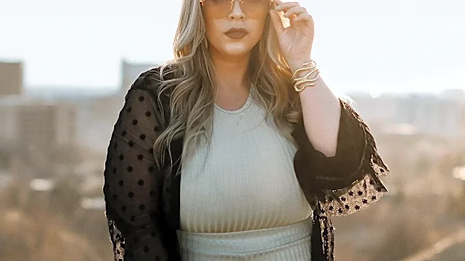 How to Wear Sheer Fabric in an Ordinary Daytime Outfit