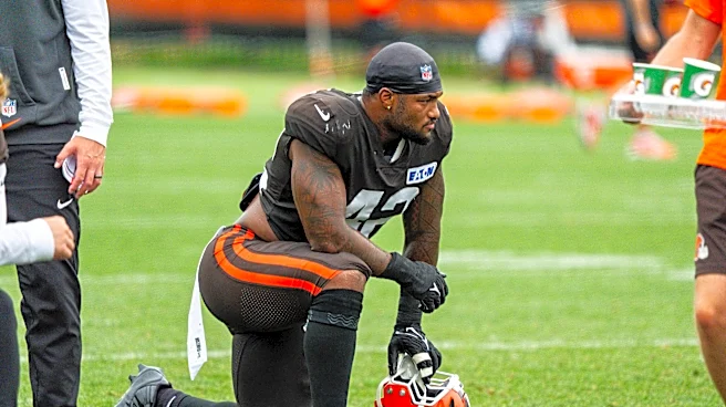 Former Trojan Easton Mascarenas-Arnold named starting LB for Browns
