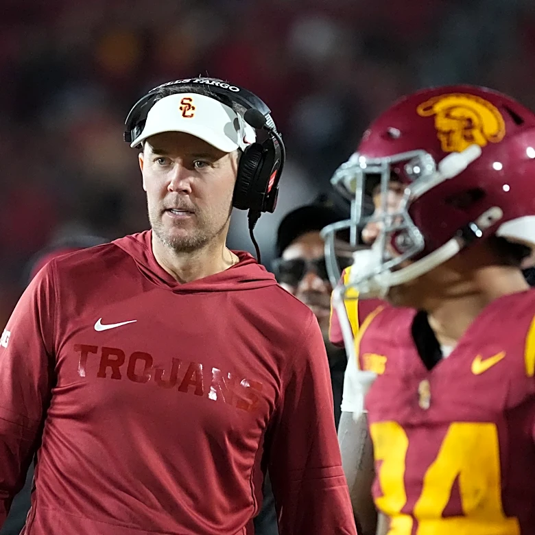 USC delivers complete game, shows it can play complementary football