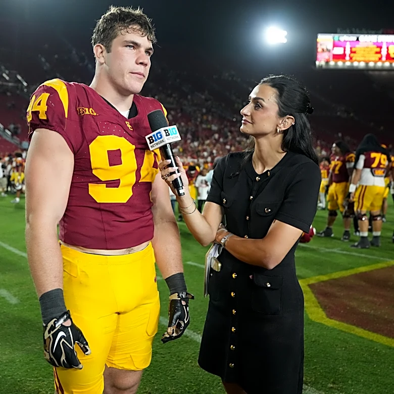 USC needs more than just Luke Wafle to beat Oregon Ducks