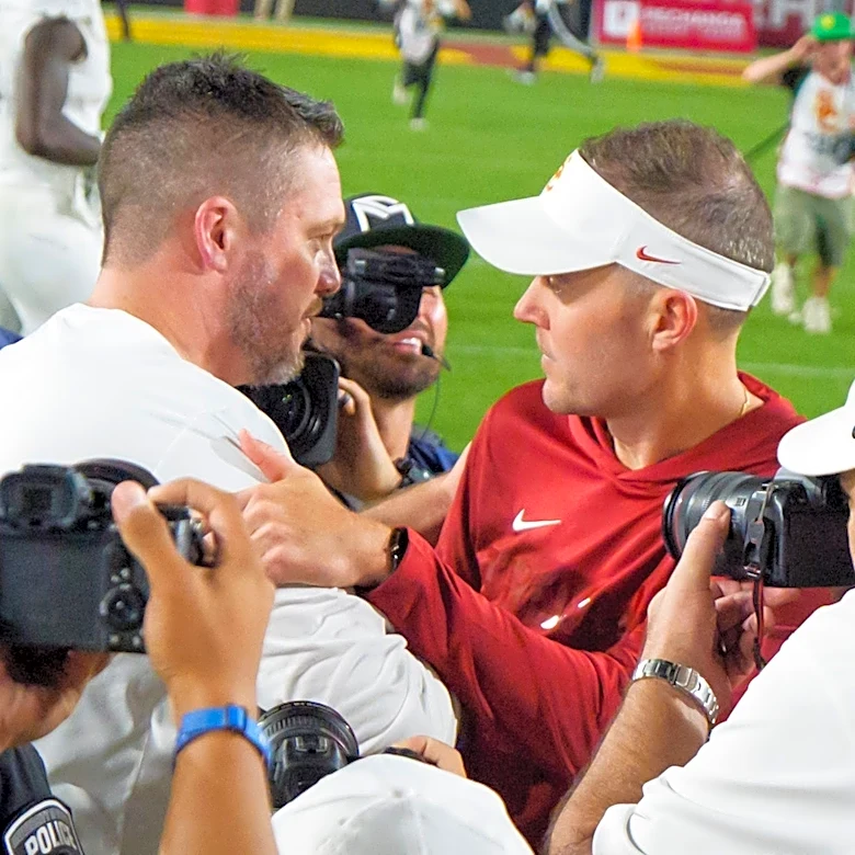 USC let another game against Oregon slip away, a familiar feeling