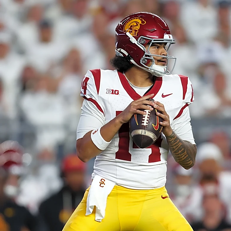 USC leans on star quarterback Jayden Maiava in important road win